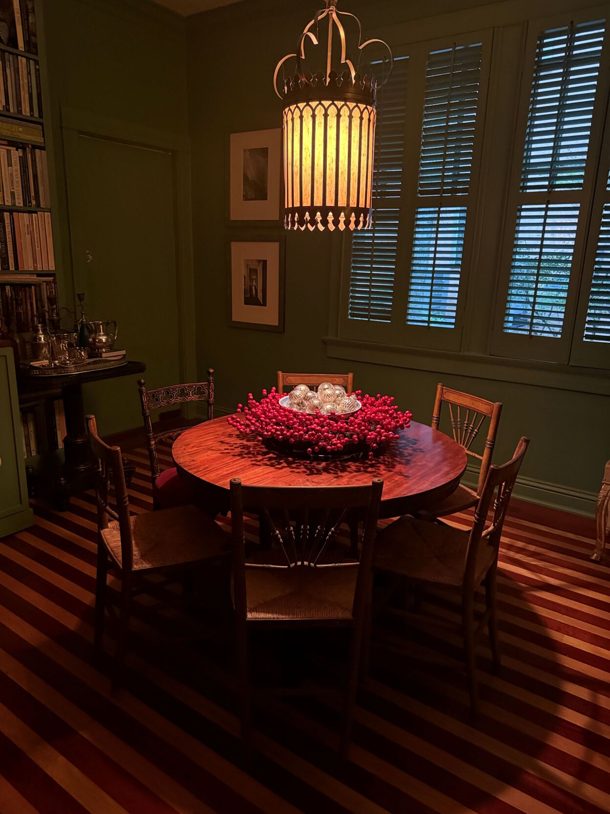 12-20 aubert table.jpg