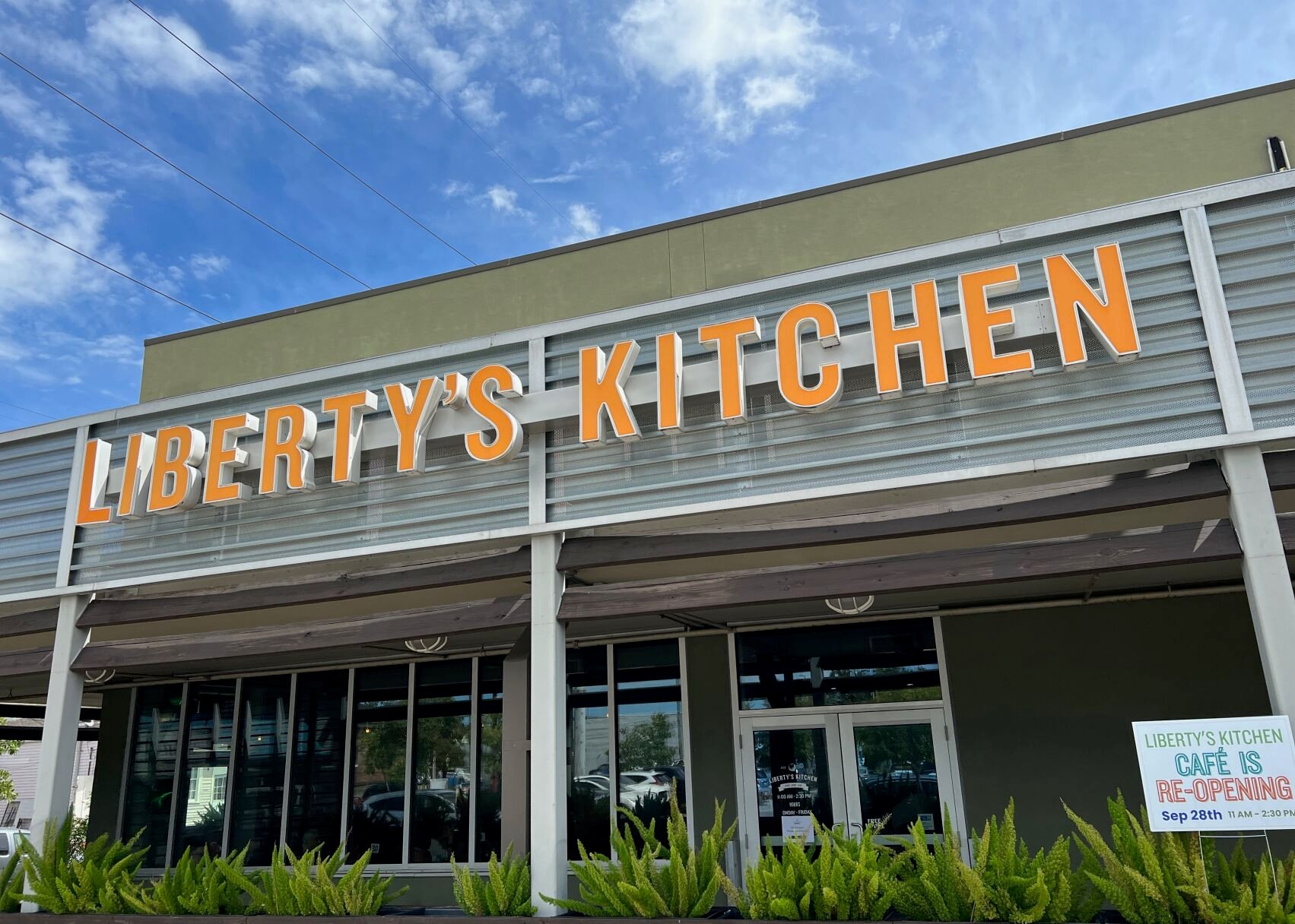 Liberty S Kitchen Nonprofit Cafe Reopens On Broad Street Where NOLA   651736757ebd1.image 