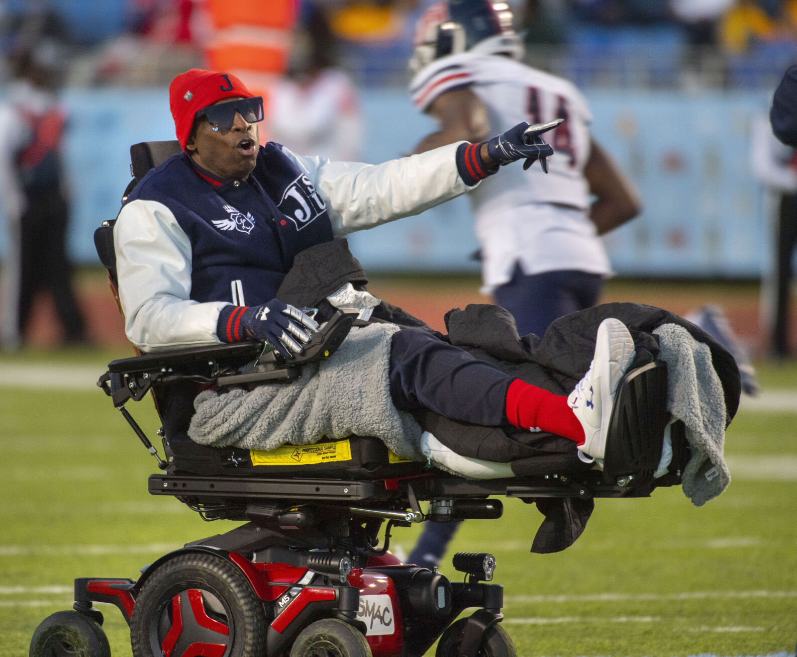 how did deion sanders get in a wheelchair