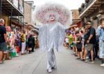 NO.eastergayparade. 040626.0110.jpg