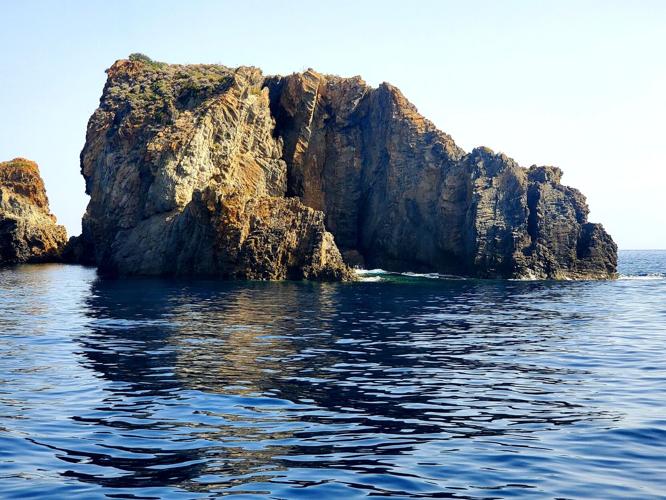 LC Ionian Sea Rock Formation.jpg