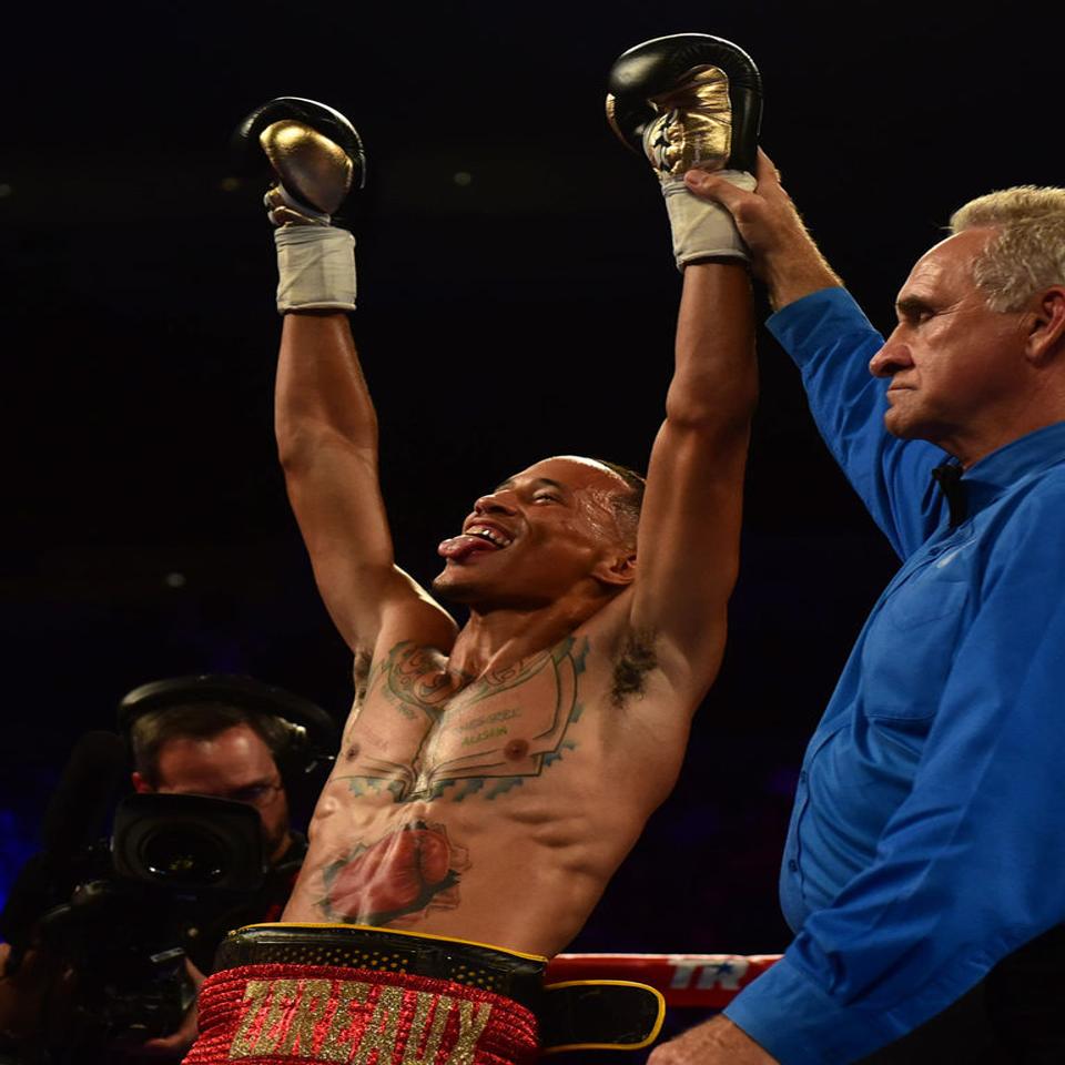 New Orleans fighter Regis Prograis stops Juan Jose Velasco in ...