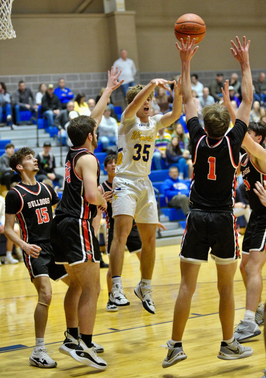 St Paul S Drains 16 3 Pointers To Knock Off Fontainebleau 70 44 St Tammany Community News Nola Com