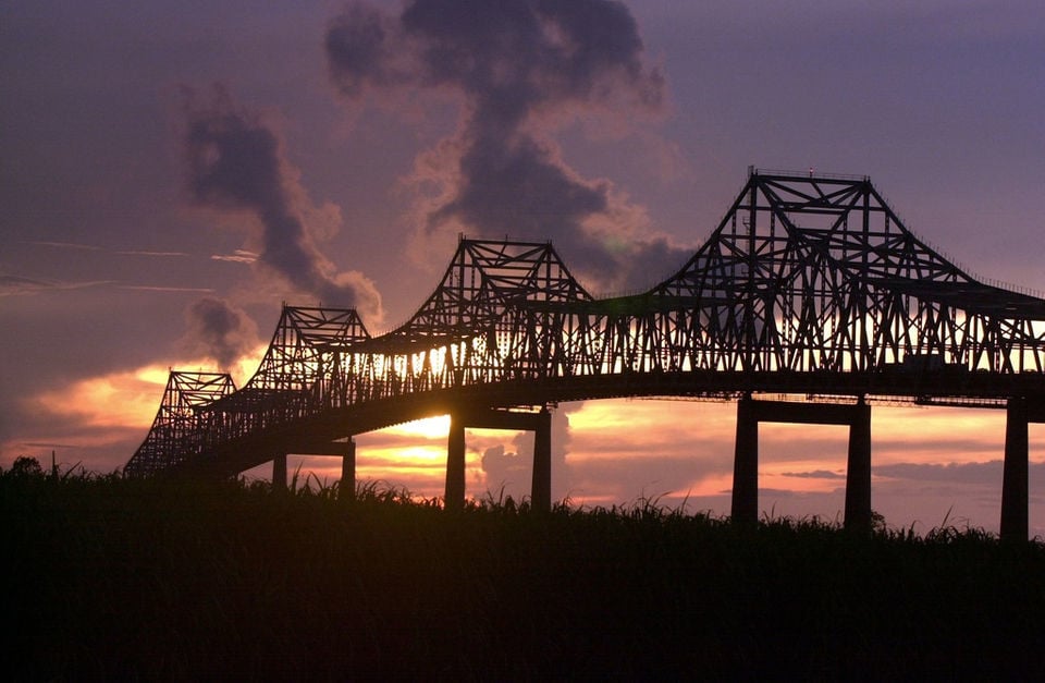 Sunshine Bridge to remain closed for months following barge accident ...