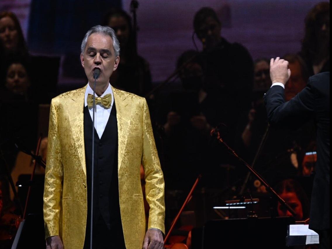 Andrea Bocelli is joined on stage by his son Matteo for emotional duet -  Starts at 60