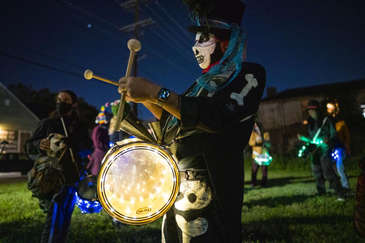 Mexican Day of the Dead parade in New Orleans recalls those who were