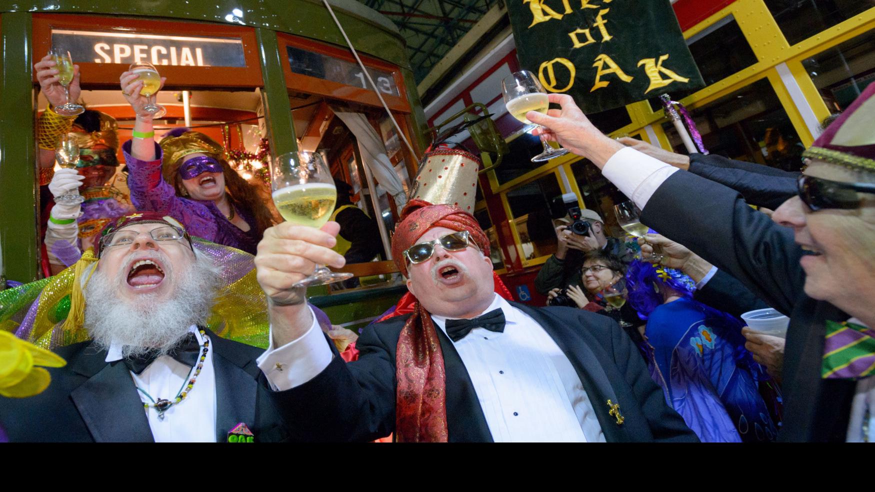 It S Carnival Time Riding The Rails With Two New Orleans Streetcar Krewes One Old One Upstart Arts Nola Com