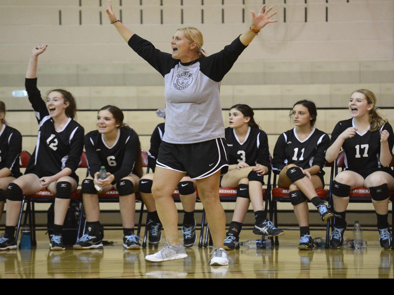 Lakeshore Volleyball Coach Jennifer Hebert Taking On Girls