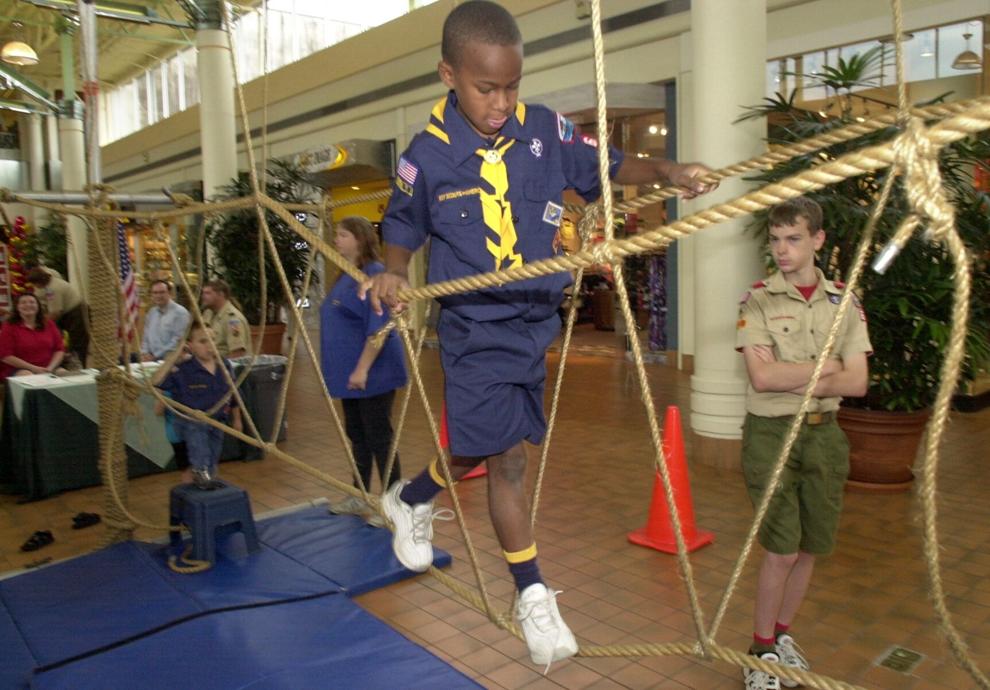 Oakwood one of only three malls left in New Orleans area Jefferson
