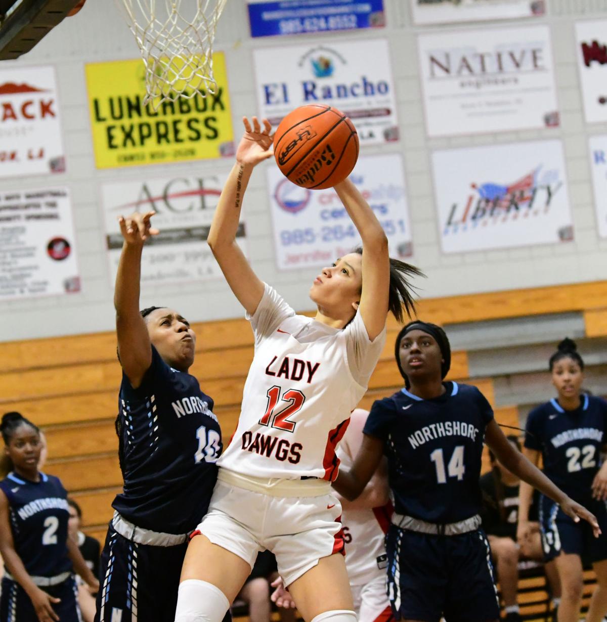 Jaden Picone Leticia Silvan Lead Fontainebleau Past Northshore