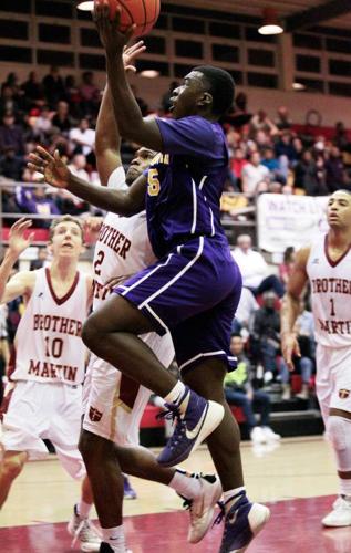 Devante Jones helps St. Aug stay unbeaten, defeat home-standing Brother ...