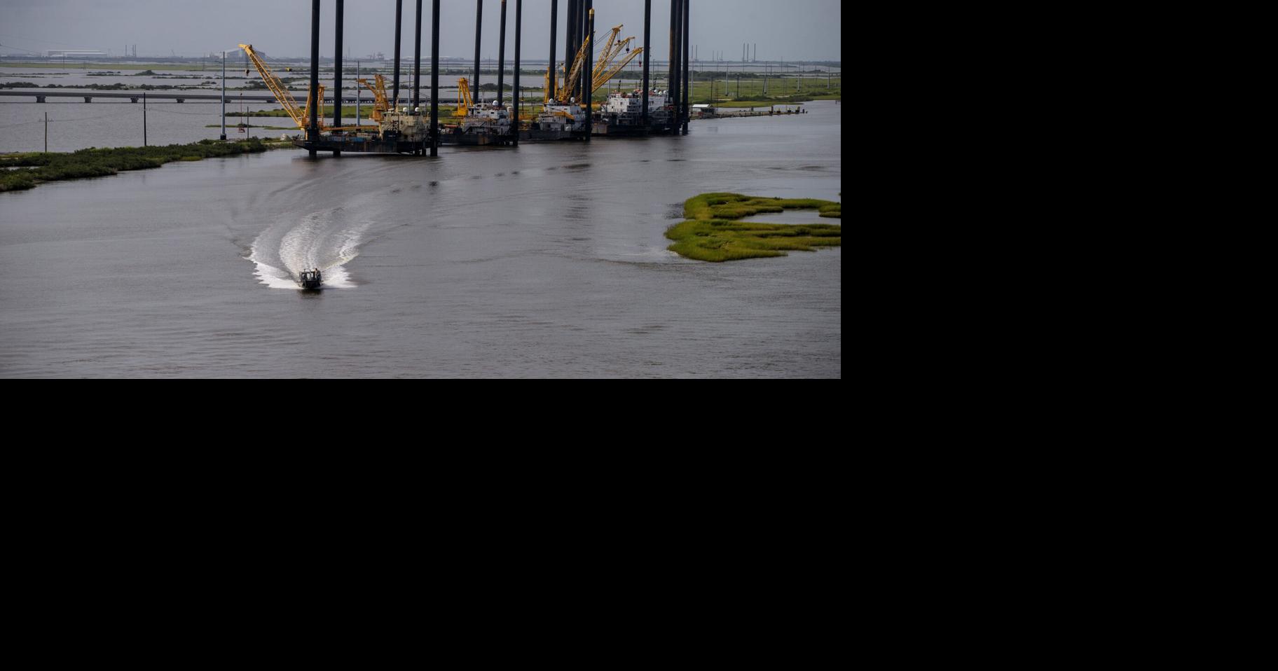 Hurricane Ida knocks 22 barges loose on Mississippi River near