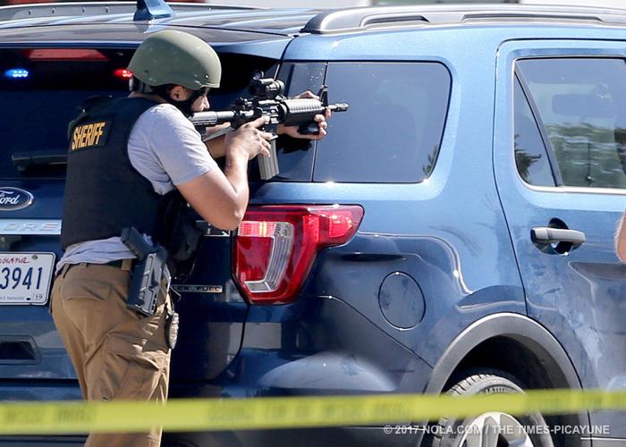 Officers in Metairie SWAT roll search for man wanted in connection with ...