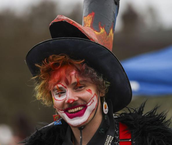 What to know about New Orleans' Human Horse Races 2025 | Arts | nola.com