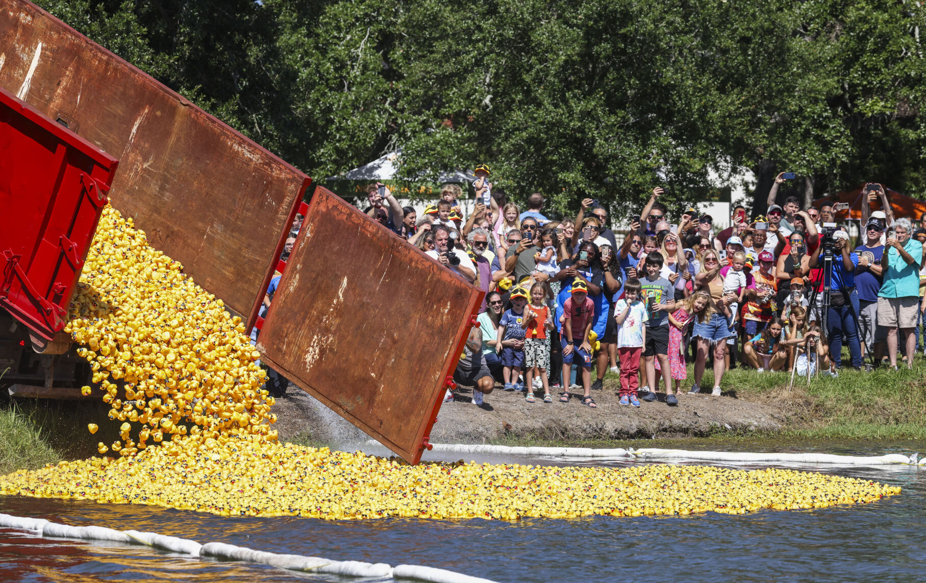 Rubber Duck Derby raises money for Second Harvest Photos nola