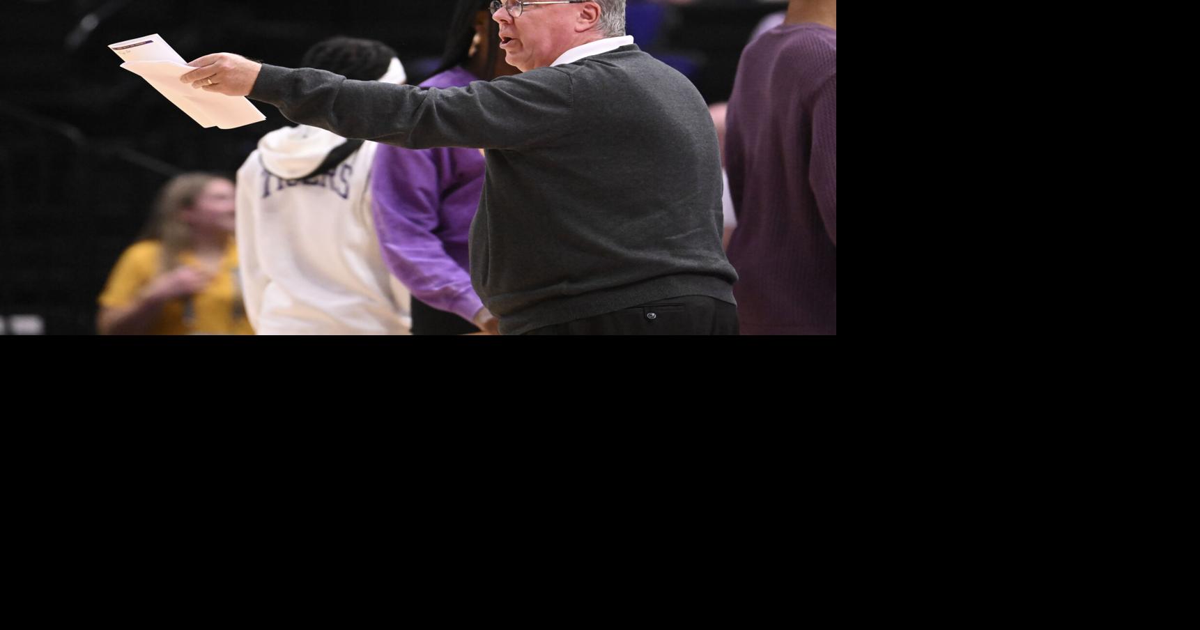 Mulkey one of six LSU coaches to receive contract extension | LSU ...