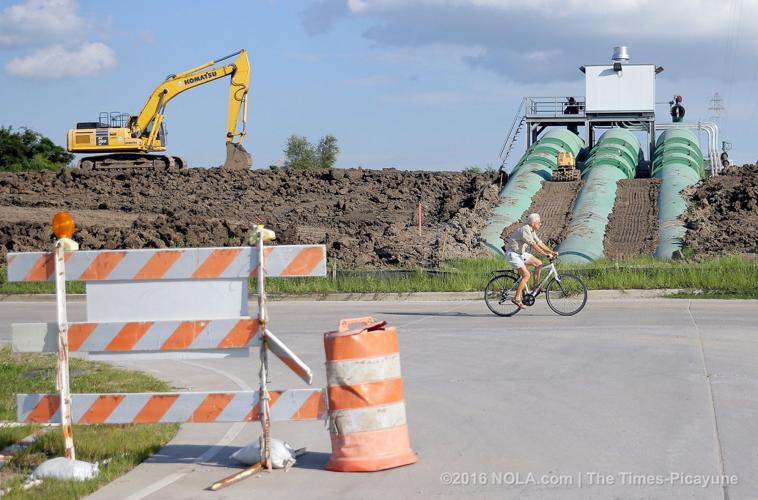 Harahan 'pump to river' engineers get 7.1 million contract extended