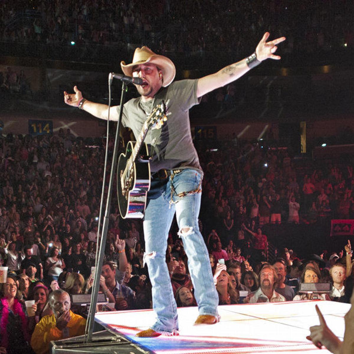 Jason Aldean At The New Orleans Arena A Little Bit Country A Lot More Rock N Roll Music Nola Com Jason Aldean At The New Orleans Arena A Little Bit Country A Lot More Rock N Roll Music Nola Com