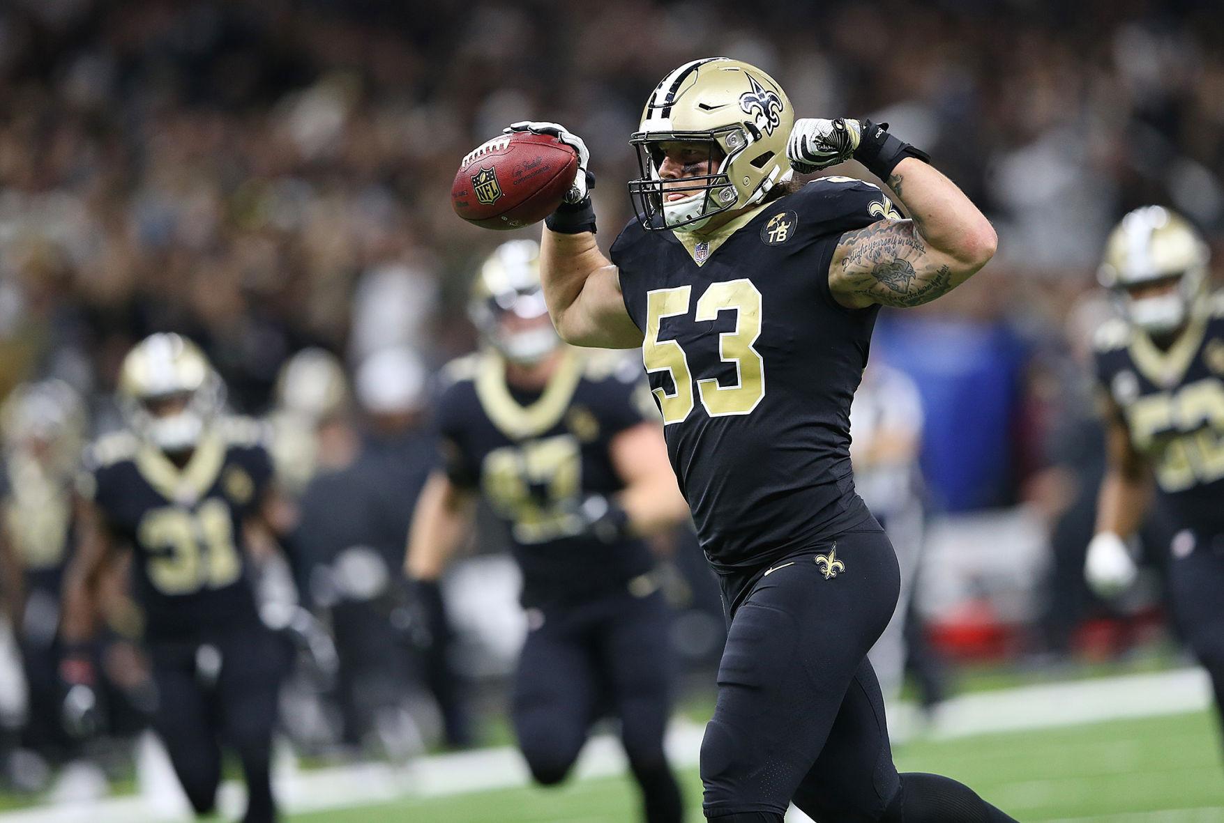 Saints LB A.J. Klein back in play vs. Rams after heading to locker room