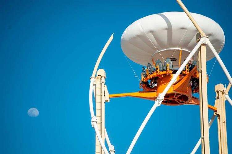 Paradise Pier amusement park opens at Margaritaville Biloxi