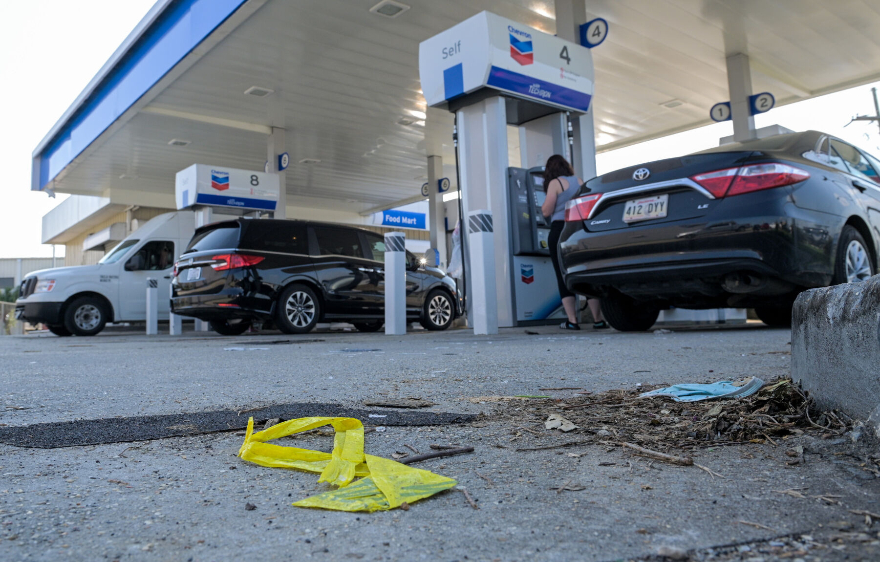 One shot to death at Metairie gasoline station that has had long