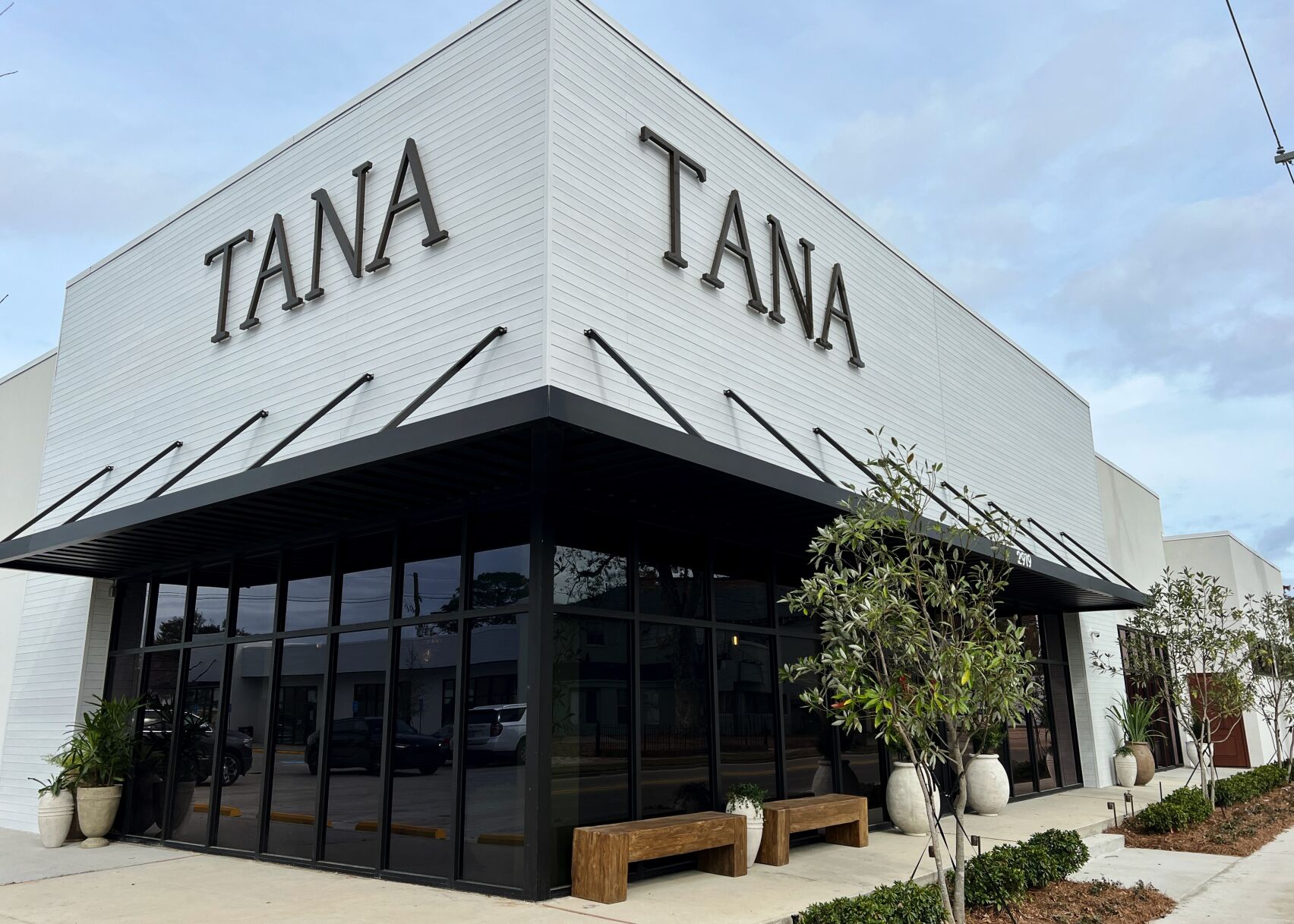 TANA restaurant serves upscale Italian in Old Metairie LA | Where NOLA ...