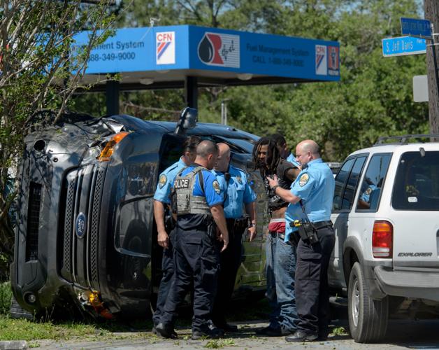 Kenner police: Man arrested after high-speed chase ends with flipped ...