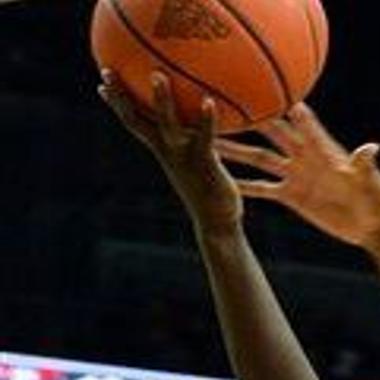 Sports Fans New Orleans Pelicans Host San Antonio Spurs Ull