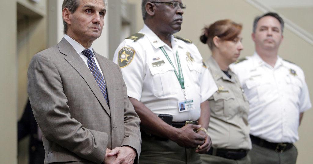 Fired OPP guard wanted for abusing inmate, falsifying report | Crime ...