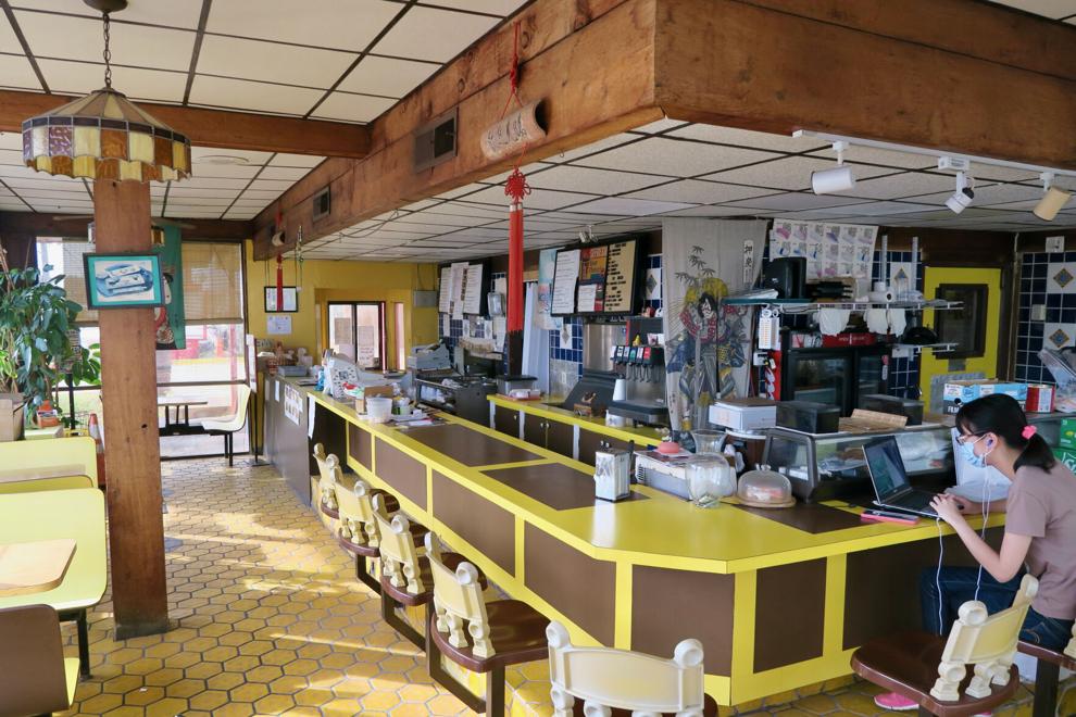 Egg Roll House, an enduring throwback in Metairie, makes another