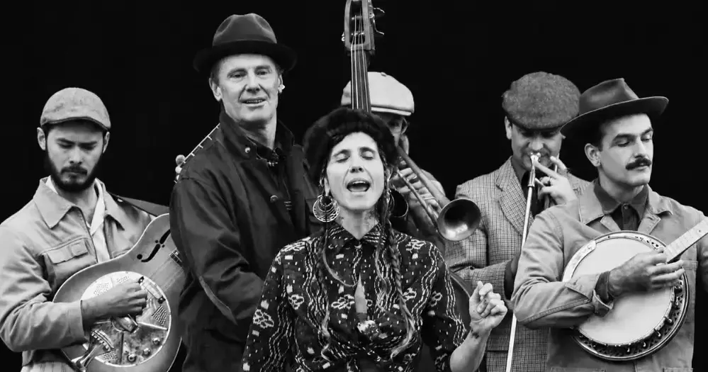 Dew Drop smokes open its season with '20s jazz and blues