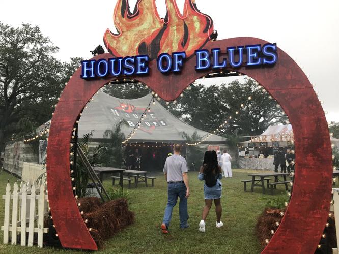 2019-voodoo-fest-gets-off-to-a-soggy-start-but-bands-are-performing-as-scheduled-so-far-louisiana-festivals-nola-com