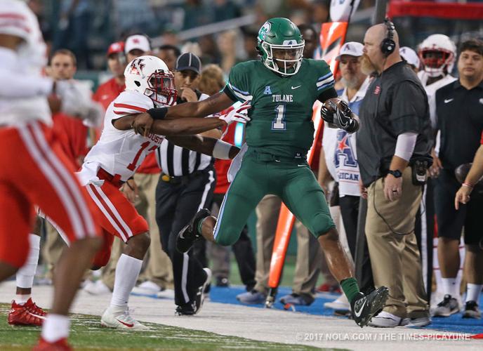 Tulane bowl hopes stay alive with rousing win against Houston Tulane