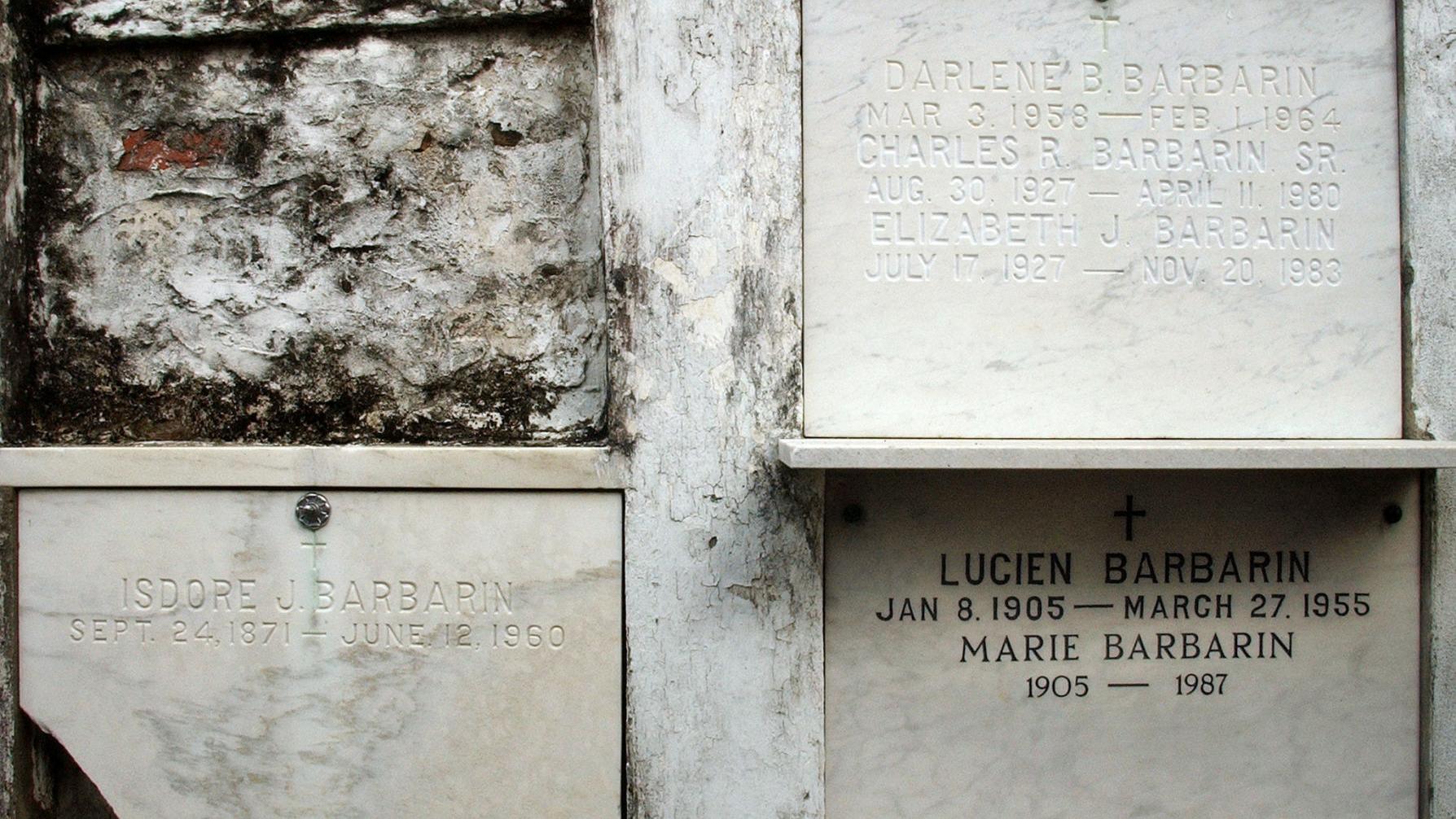 A Future Occupant Of St Louis Cemetery No 1 Builds His Final Home Home Garden Nola Com