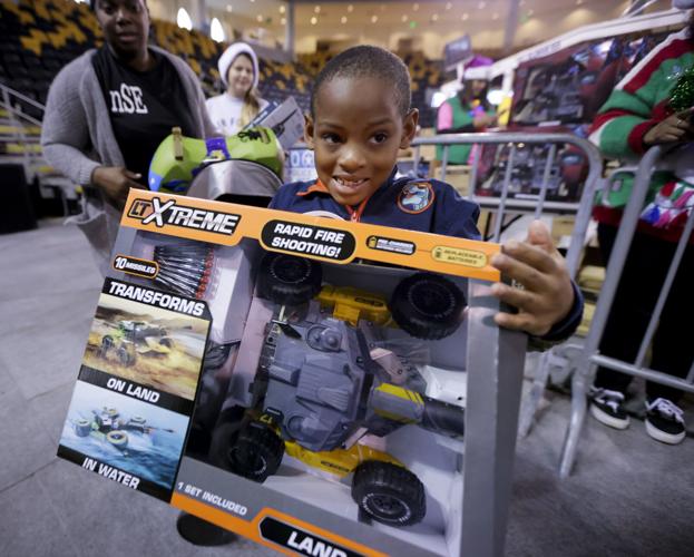 Doll and Toy Fund distributes gifts for New Orleans children News