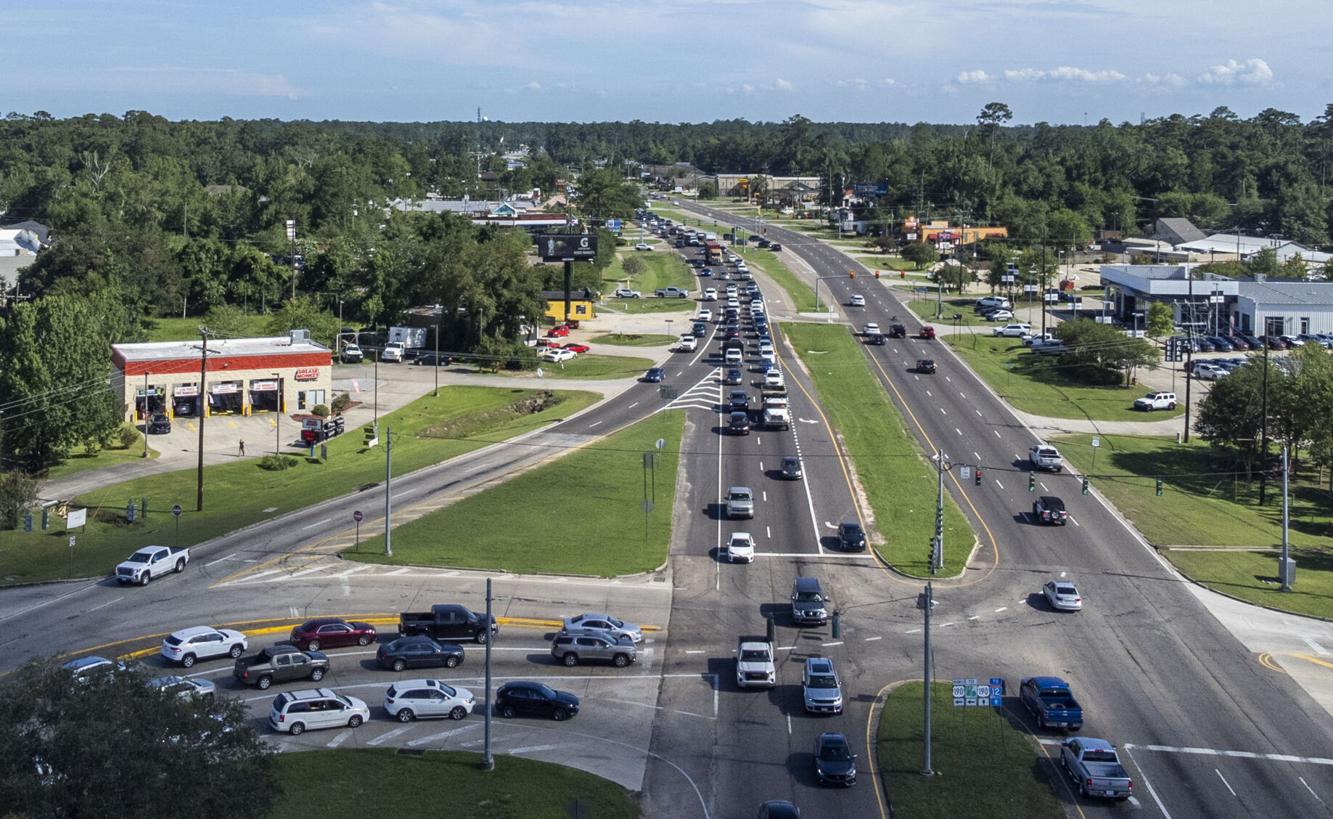 U.S. 190 traffic in Covington