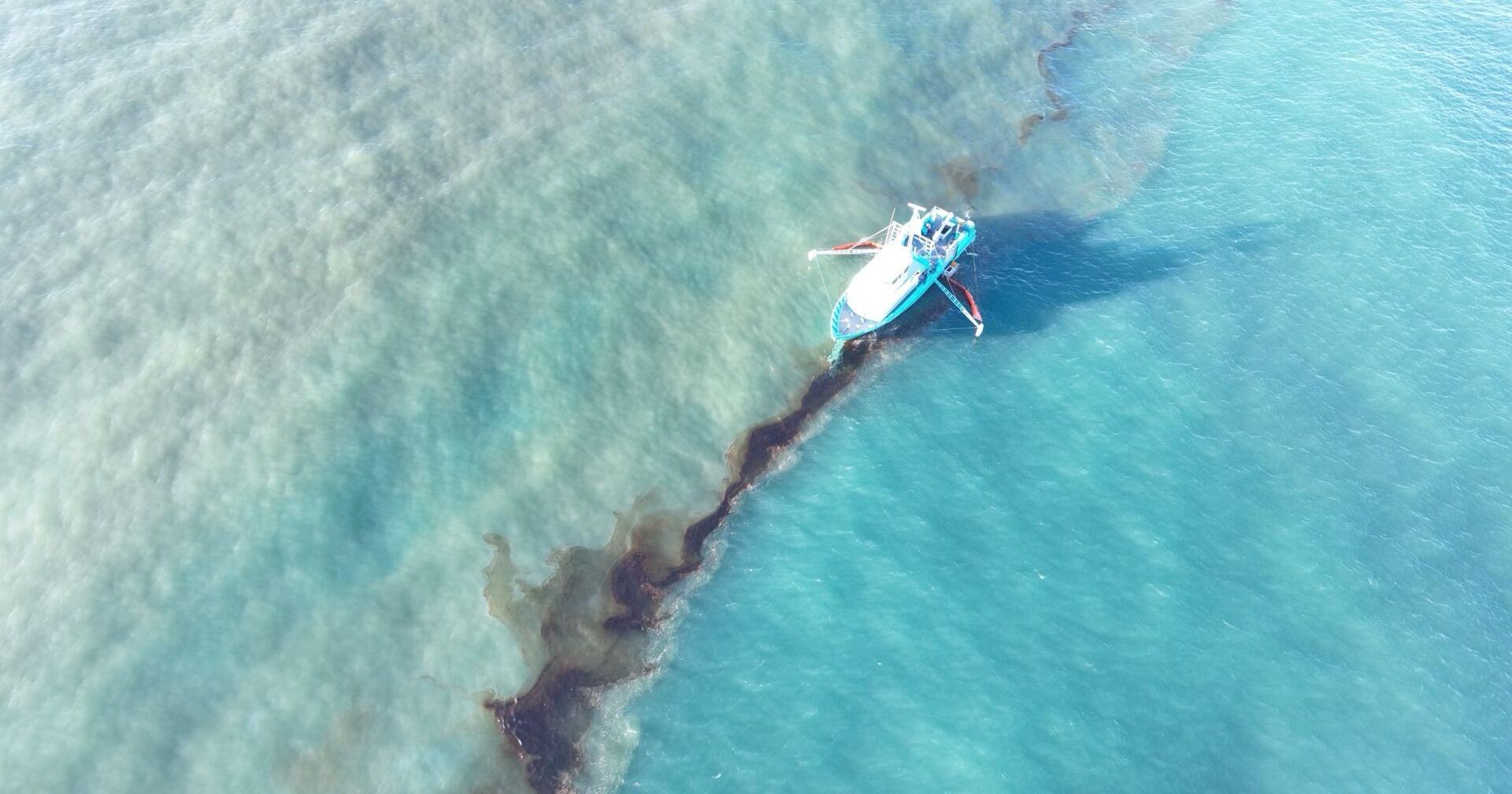 Houston firm faces questions over oil spill off Louisiana | Environment - Vimarsana News