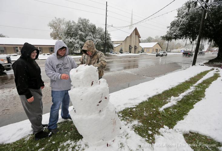 Snow in Louisiana Live updates, photos and school closures Weather