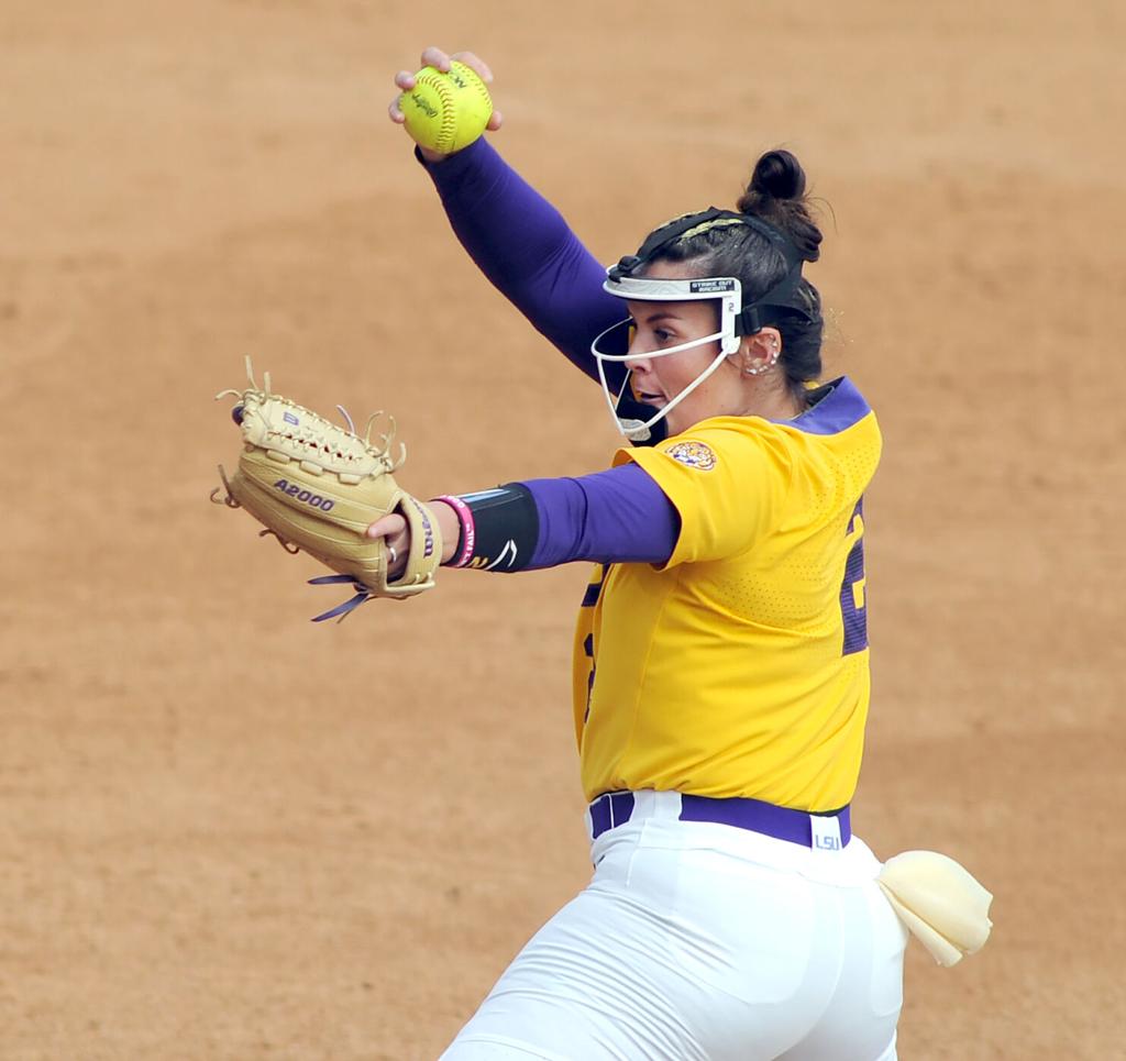 LSU Softball: Tigers split Day 2 at LSU/ULL Crossover