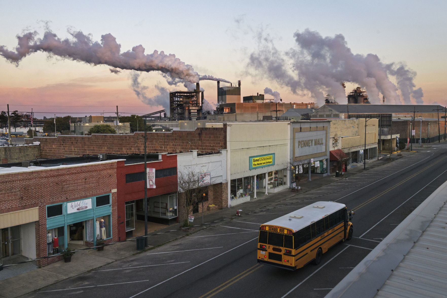 Why like other small Louisiana towns Bogalusa is slowly dying