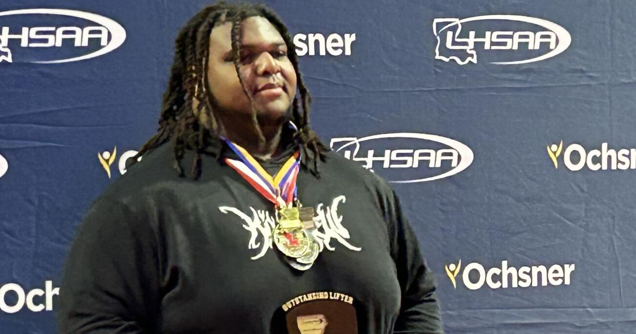 Here's how Salmen's Dwayne Coleman turned freshman disappointment into a new state powerlifting record - Vimarsana News