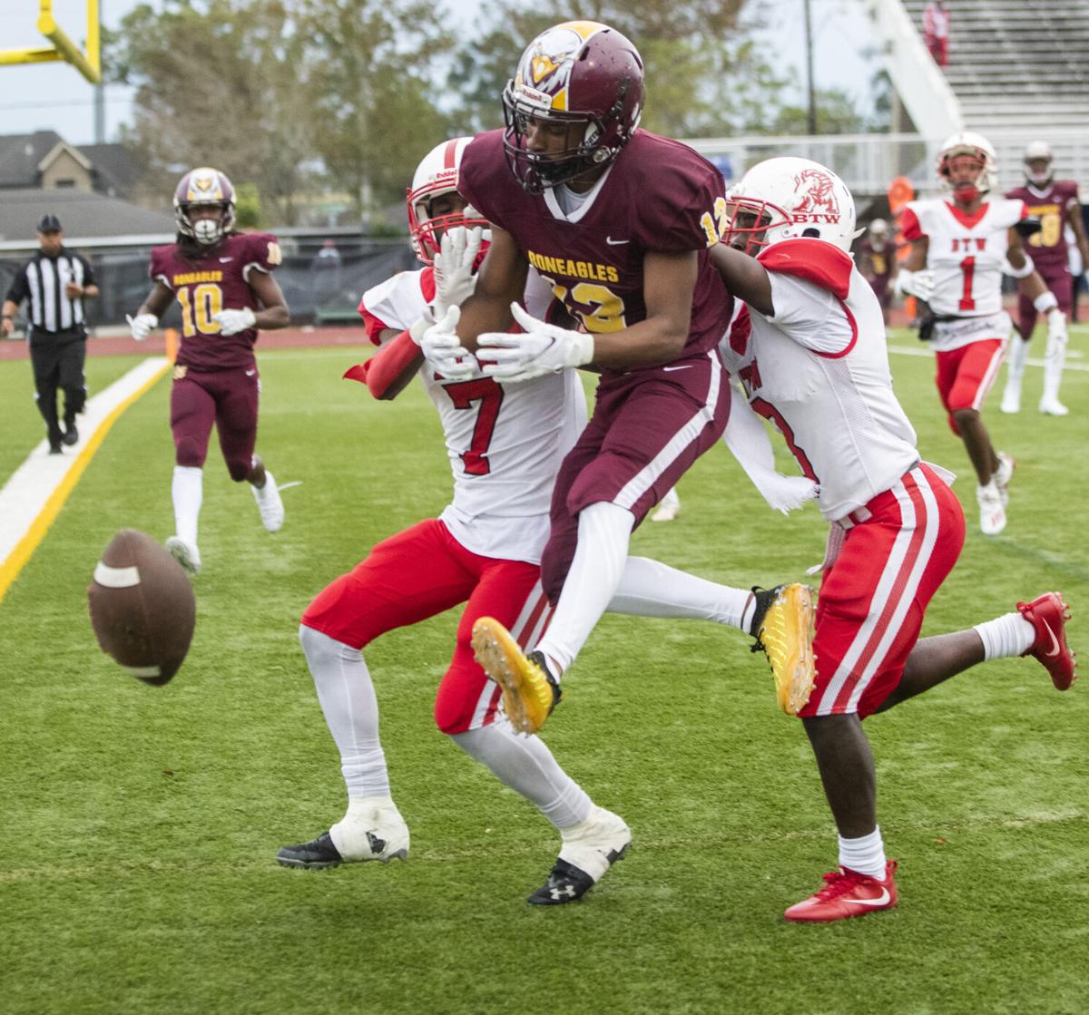 Photos Booker T. Washington defeats McDonogh 35 in a firstround Class