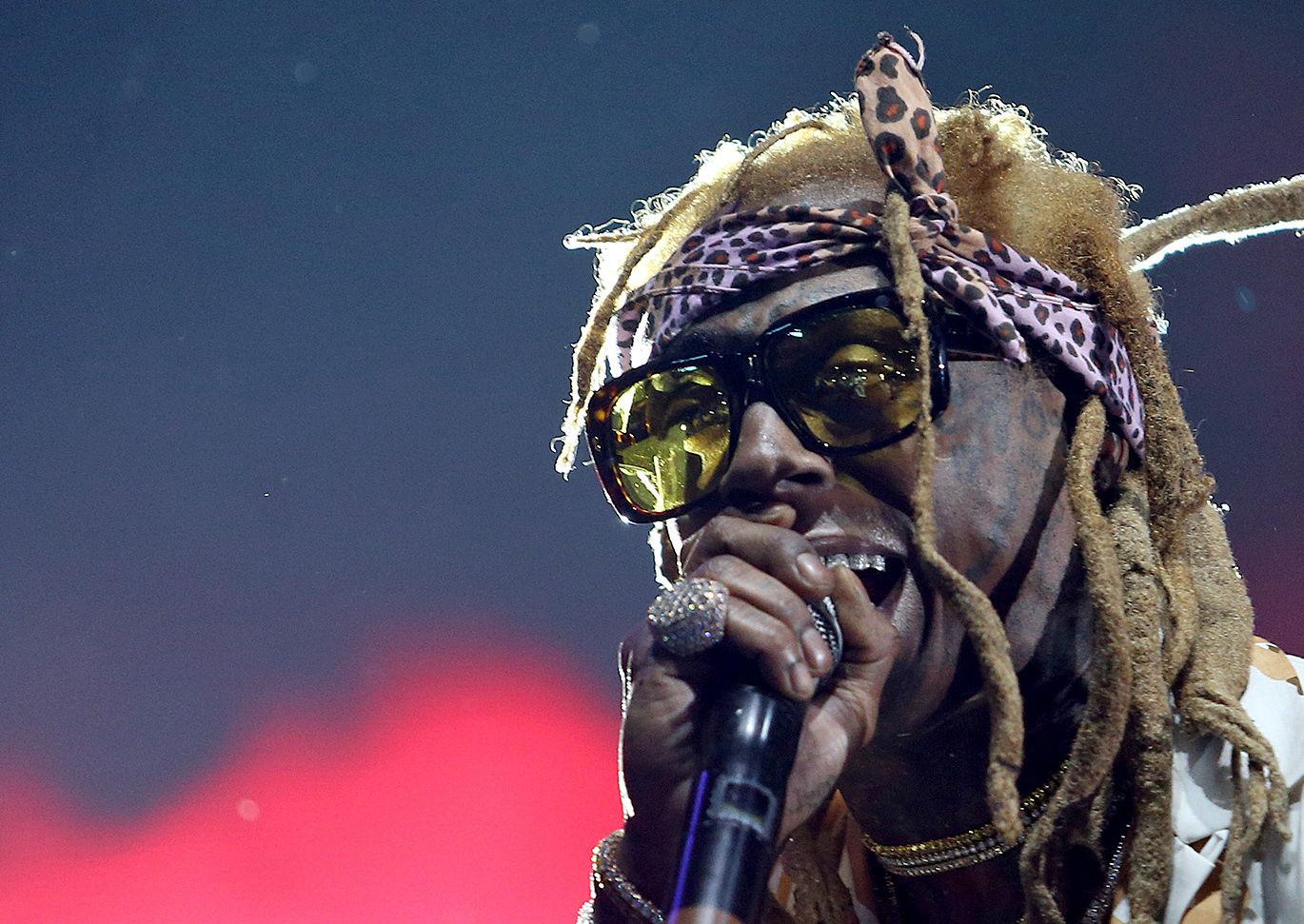 How an offduty cop saved New Orleans rap superstar Lil Wayne's life