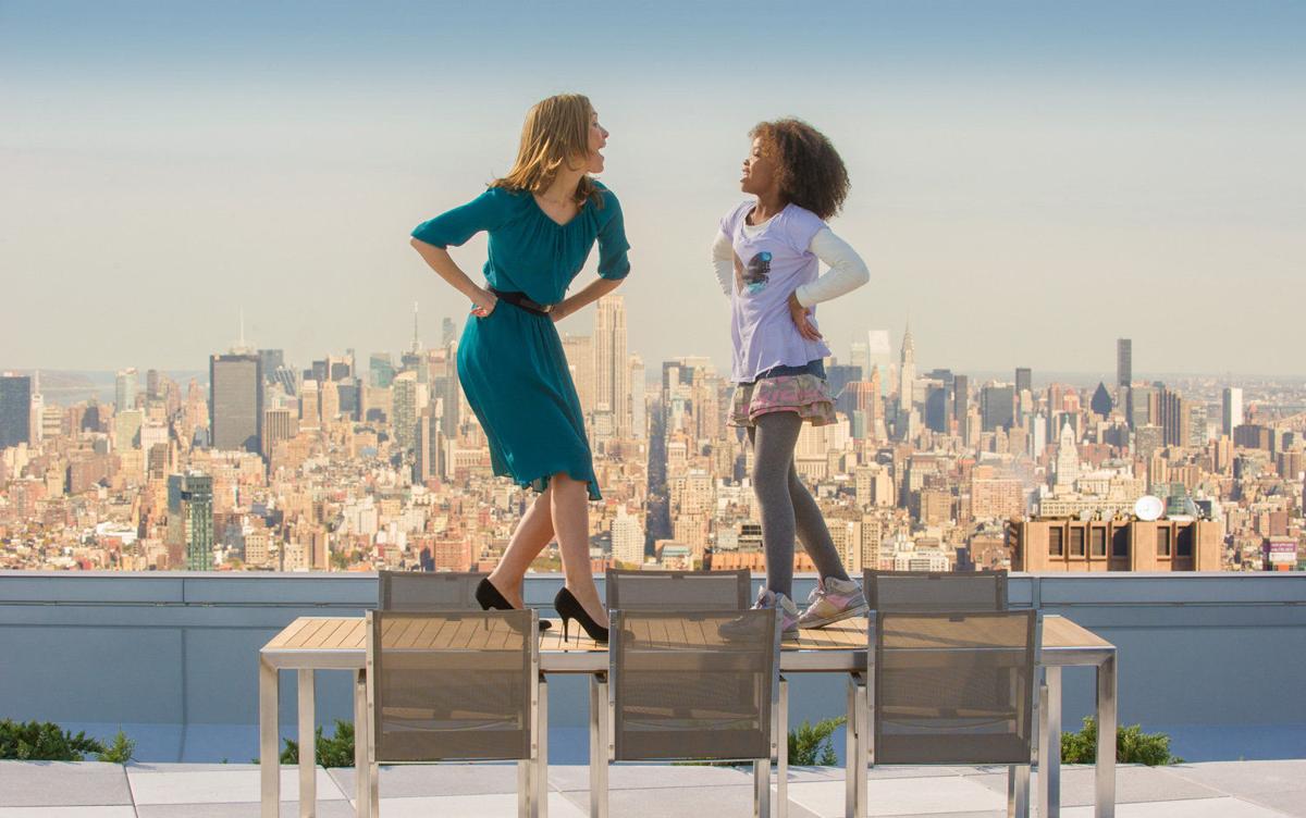 'Annie' movie review Quvenzhane Wallis shines