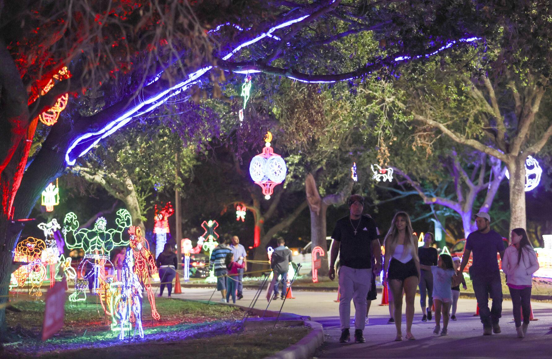 Christmas lights in Metairie