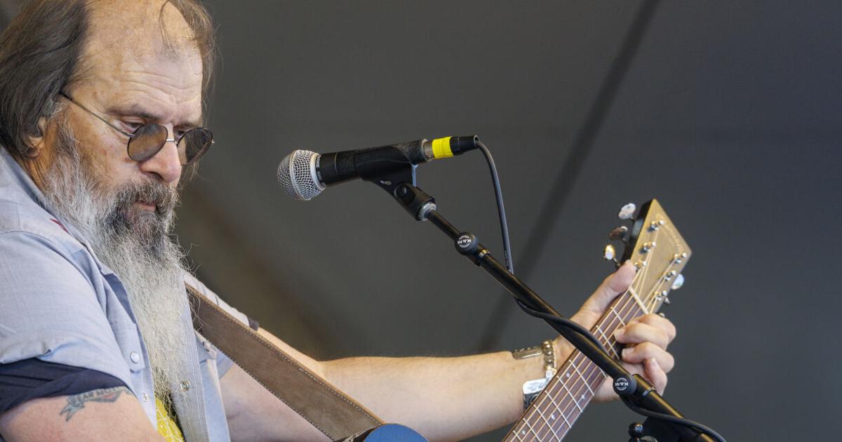 Sunday at Jazz Fest: Steve Earle, Jackie Venson and George Porter Jr.