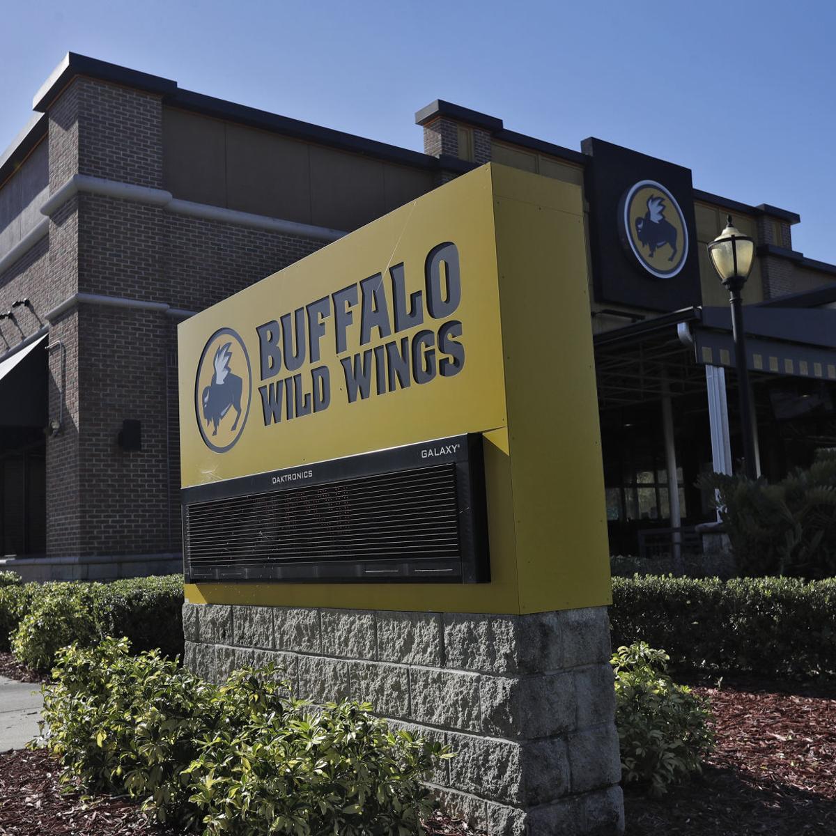 Buffalo Wild Wings Corporation Fires Off Insulting Saints Tweet