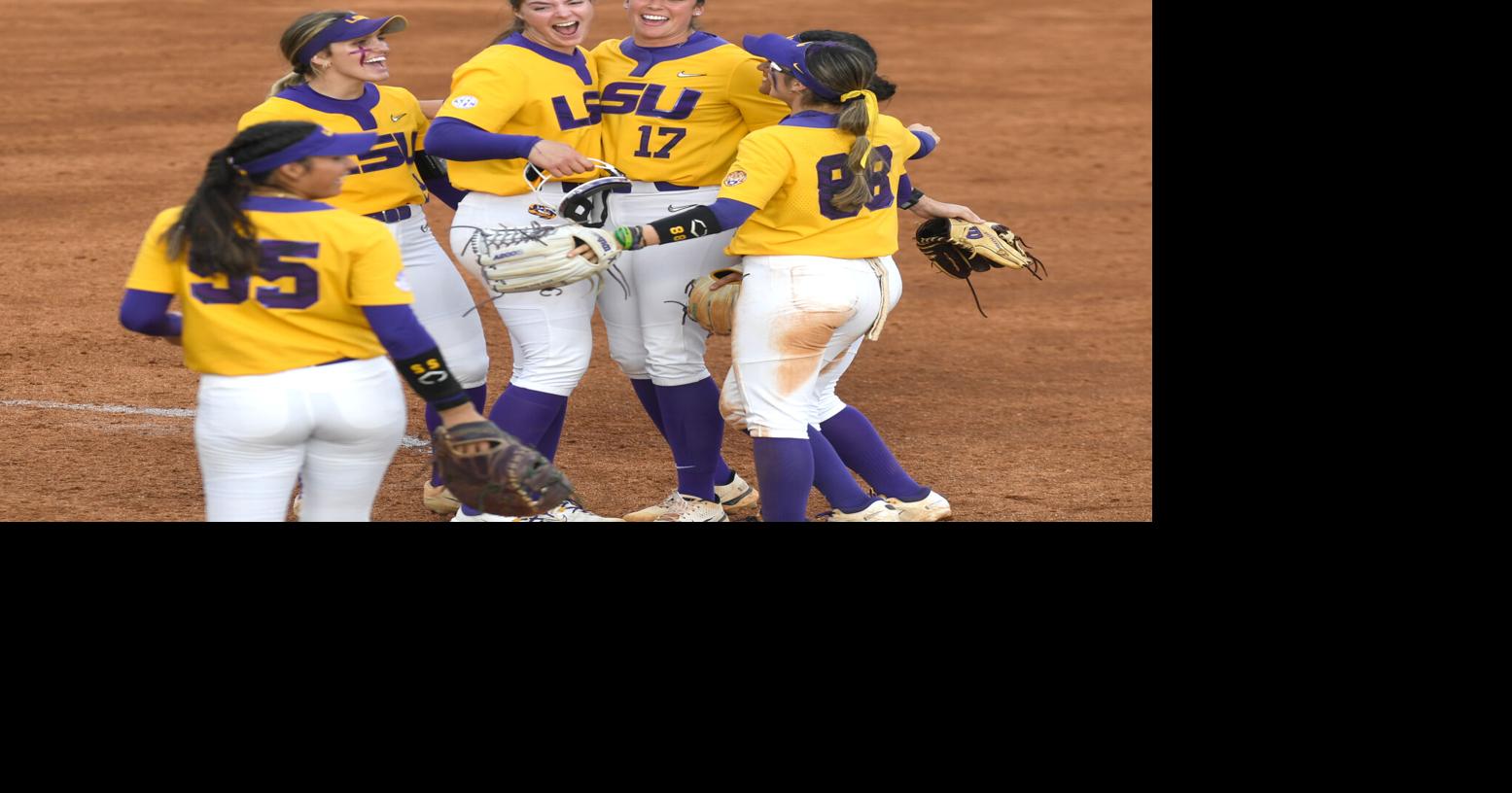 LSU softball moves up one spot to No. 3 in national poll | LSU | nola.com