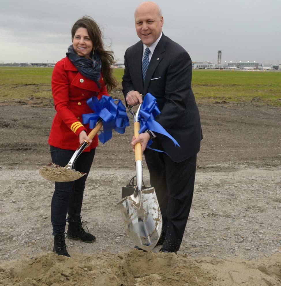 New Orleans Airport Breaks Ground on $807 Million Terminal, 2016-01-26, ENR