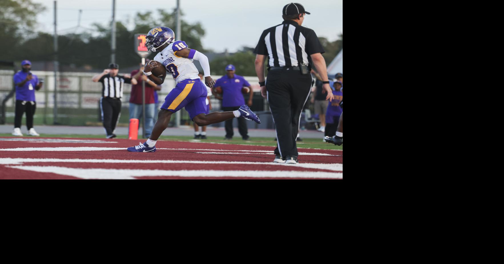 In St. Augustine-Destrehan, a new starting QB wins with six total touchdowns